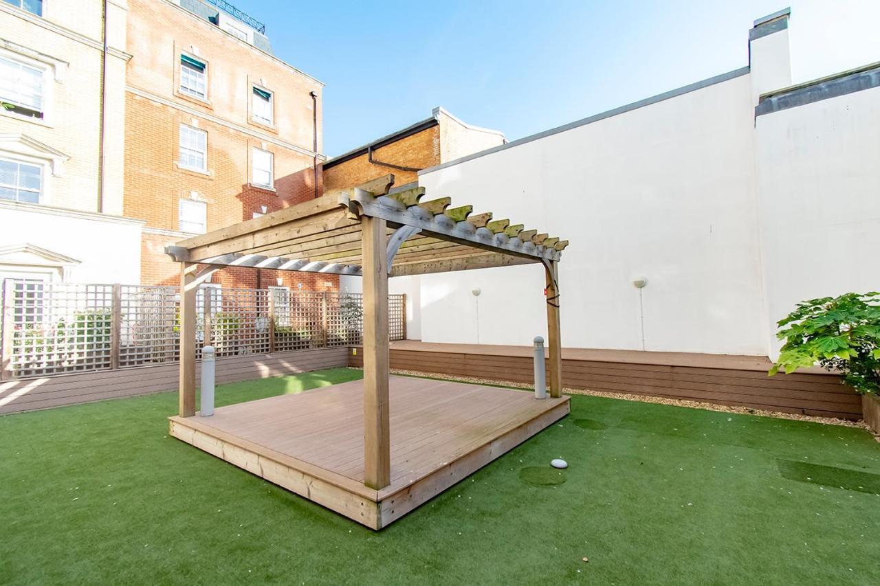 Modern 1 Bed Flat 2 Mins Walk From Restaurants Bars Clubs & Beach! Wow! Apartman Bournemouth Kültér fotó