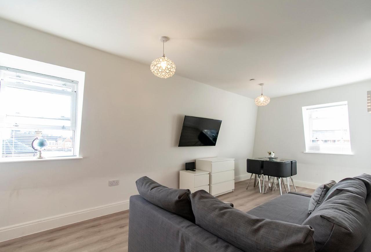 Modern 1 Bed Flat 2 Mins Walk From Restaurants Bars Clubs & Beach! Wow! Apartman Bournemouth Kültér fotó
